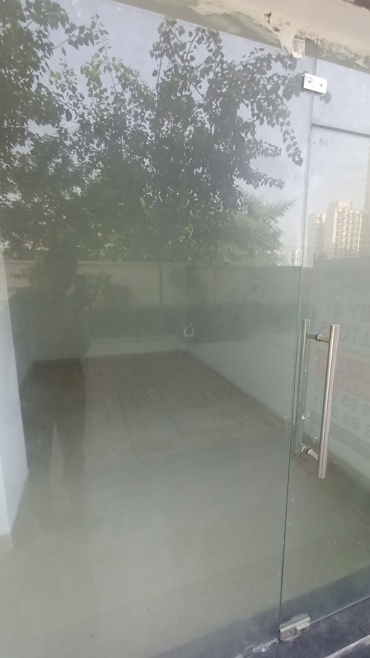 Floor Plan, signature-global-prime Commercial Shop 250 Sq.Ft. In Sector 63a Gurgaon 9307186