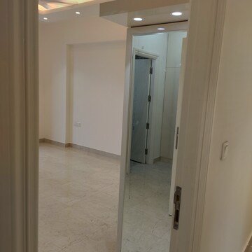 Building Lobby in 4 BHK Apartment at ATS Le Grandiose, Sector 150 – for Rent