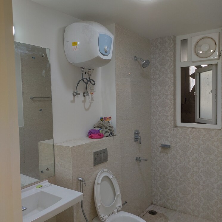 Bathroom, ats-le-grandiose 4 Bedroom 3200 Sq.Ft. Apartment In Sector 150 Noida 9313675