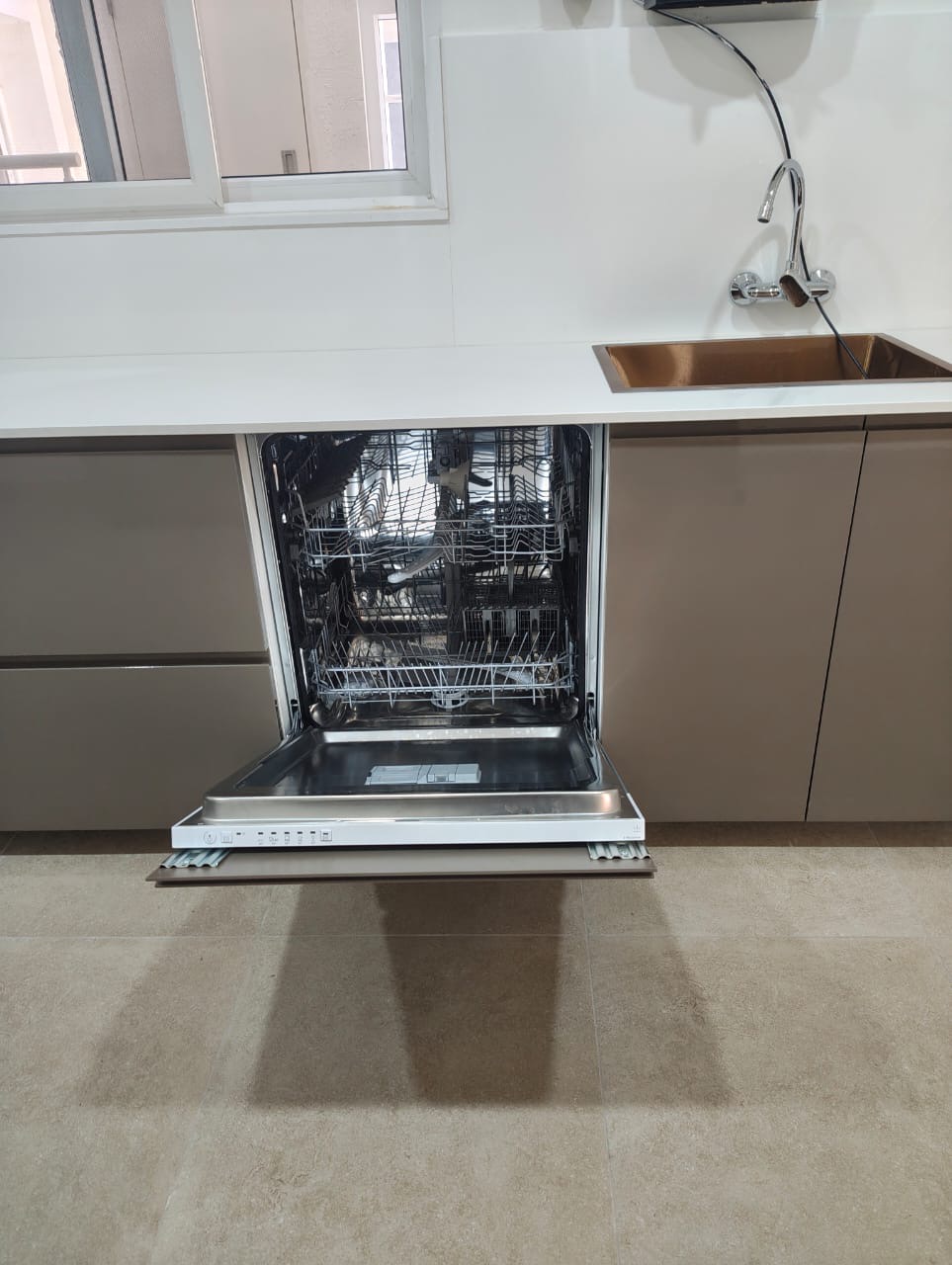 4 BHK + Servant Room Apartment For Rent in Prestige Beverly Hills