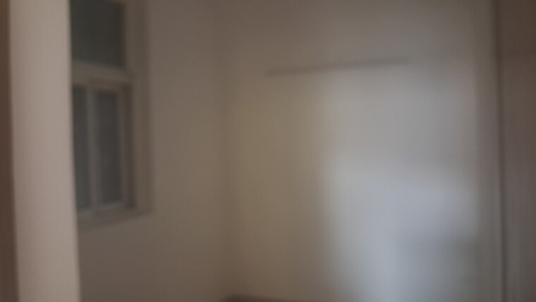 Room, amrapali-princely-estate 2.5 Bedroom 1090 Sq.Ft. Apartment In Sector 76 Noida 9313691