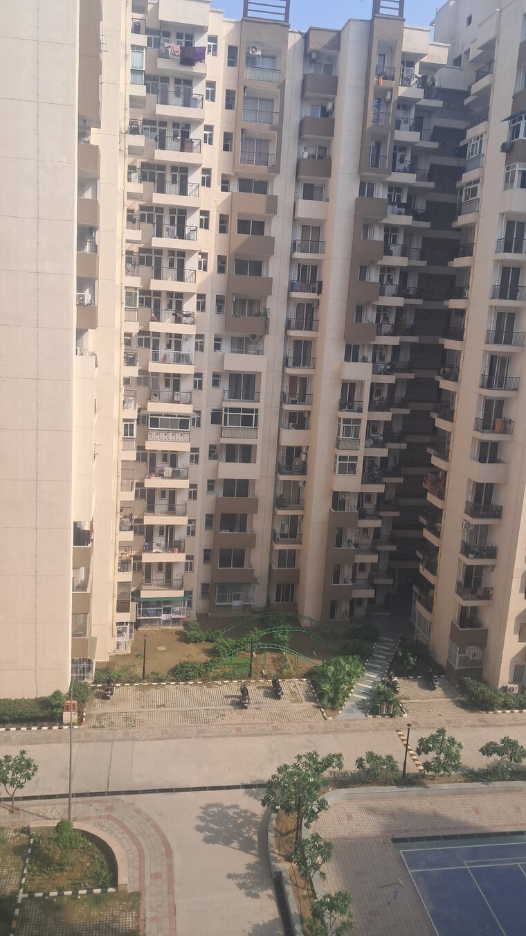 Exterior View, amrapali-princely-estate 2.5 Bedroom 1090 Sq.Ft. Apartment In Sector 76 Noida 9313691