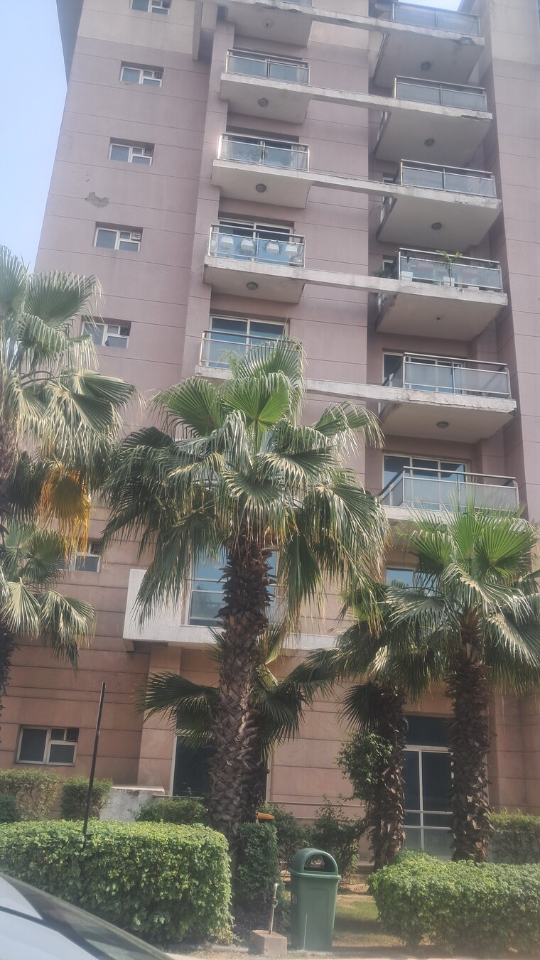 Exterior View, amrapali-princely-estate 2.5 Bedroom 1090 Sq.Ft. Apartment In Sector 76 Noida 9313691