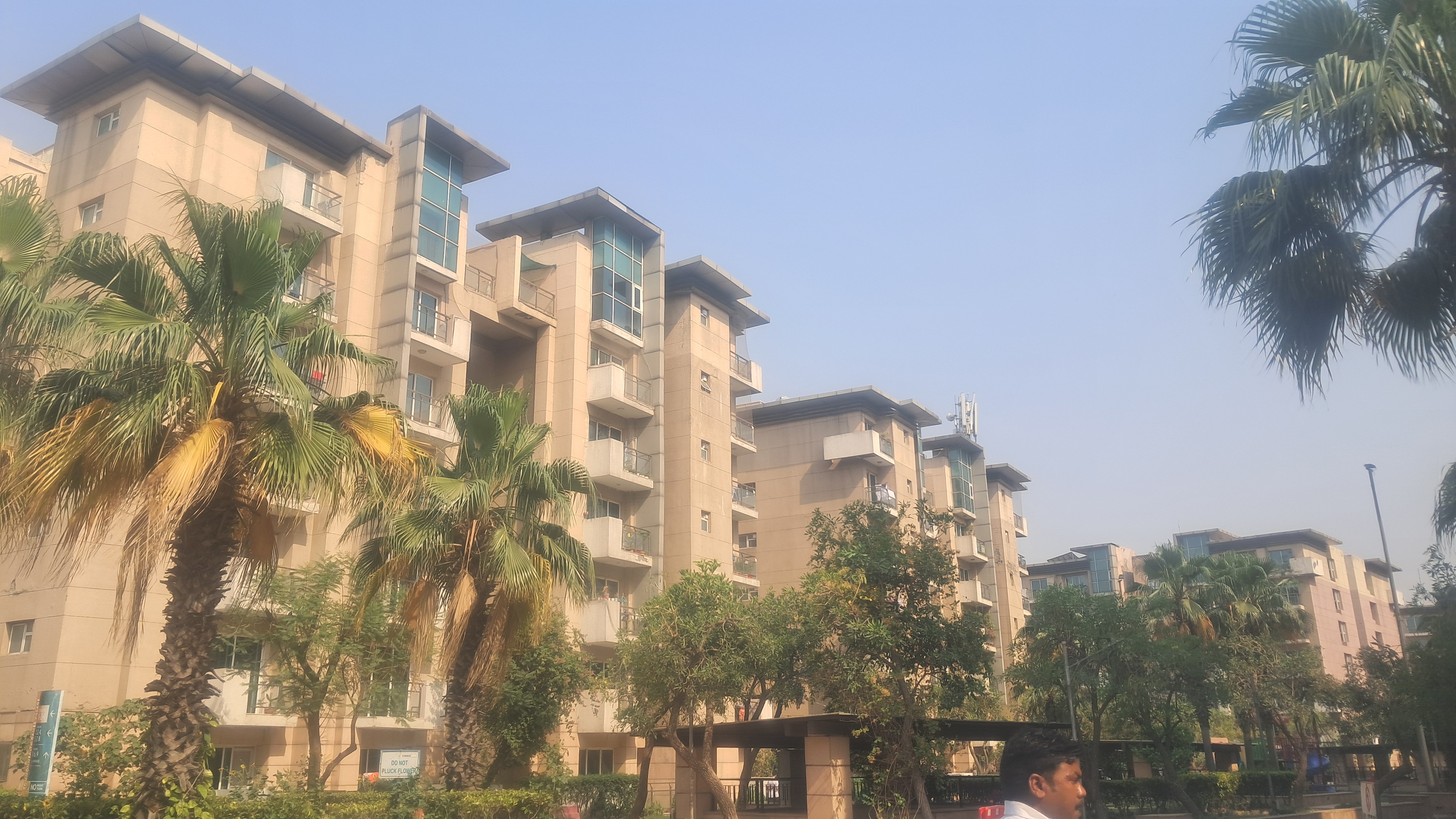 2.5 BHK + Study Room Apartment For Sale in Amrapali Princely Estate