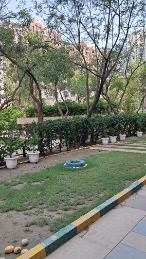 2.5 BHK Apartment – Garden View at Amrapali Princely Estate, Sector 76 - for Sale