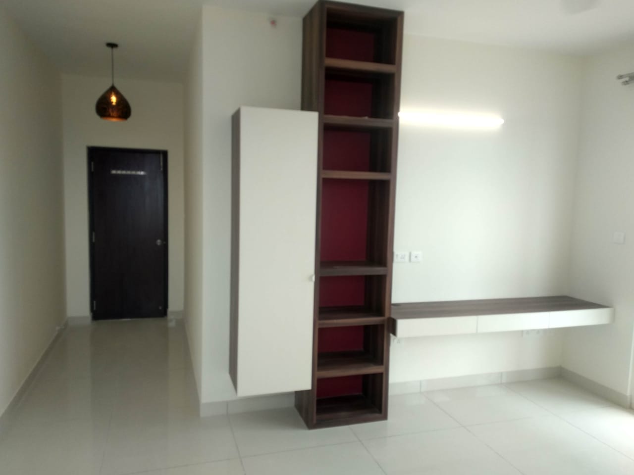 3.5 BHK + Servant Room Apartment For Rent in Prestige Lakeside Habitat