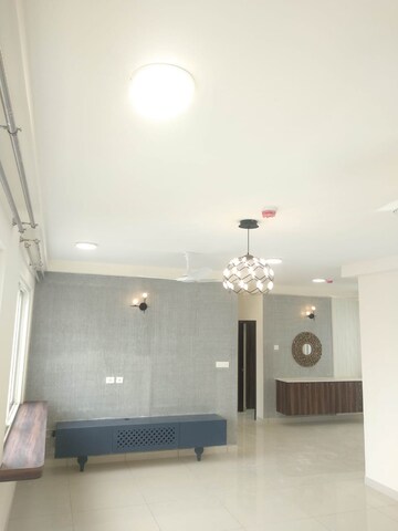 Bathroom in 3.5 BHK Apartment at Prestige Lakeside Habitat, Varthur – for Rent