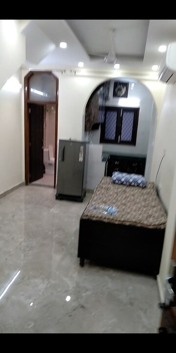 Studio Builder Floor For Rent in Lajpat Nagar 4