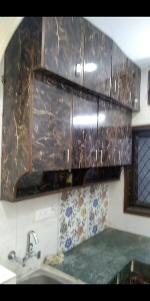 Furnished Amenities in Studio Builder Floor at Lajpat Nagar 4 – for Rent