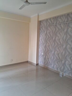 2.5 BHK Apartment For Rent in Bankey Bihari Aggarwal Heights, Raj Nagar Extension