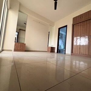 Room in 3 BHK Apartment at Samridhi Luxuriya Avenue, Sector 150 – for Rent