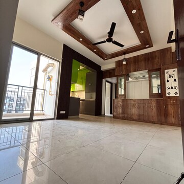 Room in 3 BHK Apartment at Samridhi Luxuriya Avenue, Sector 150 – for Rent