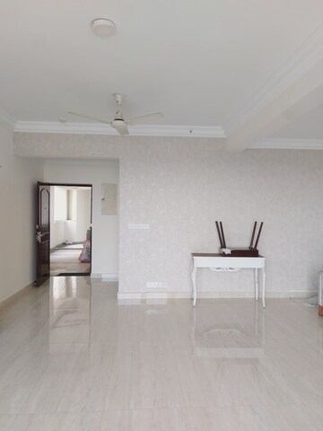 Room in 2 BHK Builder Floor at Ansal Sushant Apartments, Sushant Lok I – for Rent