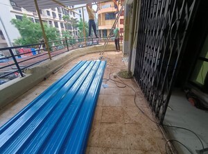 Balcony in 2 BHK Apartment at Seawoods – for Rent