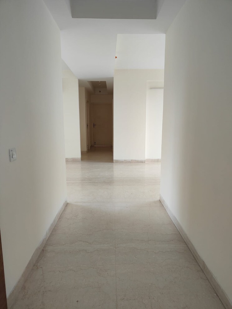 Room, smart-world-gems 3.5 Bedroom 1495 Sq.Ft. Builder Floor In Sector 89 Gurgaon 9313836