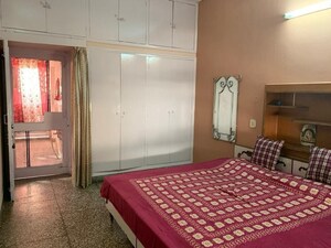 Bedroom in 1 RK Independent House at Sector 7 – for Rent