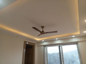 Furnished Amenities in 3.5 BHK Builder Floor at Ansal Sushant Lok I, Sector 43 – for Rent