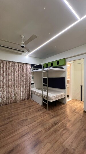 Parking in 3 BHK Apartment at Mahindra Vivante, Andheri East – for Sale