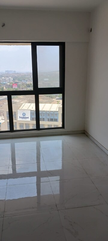 Room in 1 BHK Apartment at Runwal Gardens Phase 2, Dombivli East – for Sale