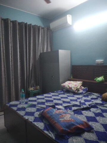  Pg For Rent in Sector 8