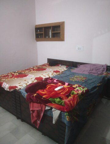Room in  Pg at Sector 8 – for Rent