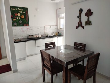 Living Room in 1.5 BHK Apartment at Amanora Gold Towers, Hadapsar – for Rent