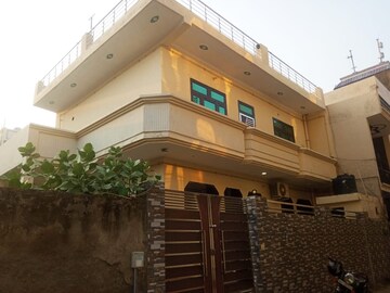 6 BHK Independent House For Sale in Chiranjiv Vihar