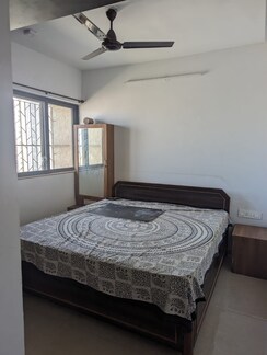 2 BHK Apartment For Sale in Lodha Downtown