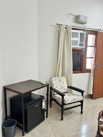 Bedroom in 1 RK Independent House at Sector 11 – for Rent