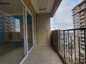 Balcony in 2.5 BHK Apartment at Bhartiya Nikoo Homes, Thanisandra Main Road – for Rent