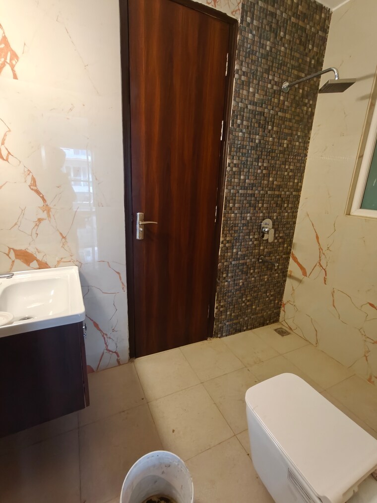 Living Room, aradhya-homes 4 Bedroom 2200 Sq.Ft. Apartment In Sector 67a Gurgaon 9314133