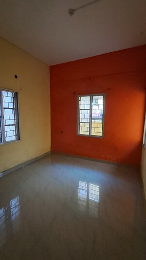 Room in 2 BHK Independent House at Mowa – for Rent