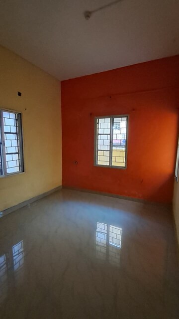 Room in 2 BHK Independent House at Mowa – for Rent
