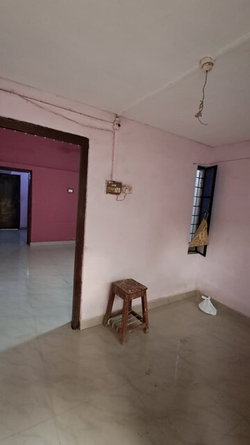 Room in 2 BHK Independent House at Mowa – for Rent