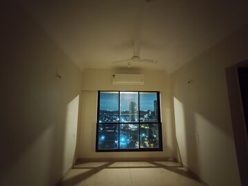 2.5 BHK Builder Floor For Sale in Oberoi Realty Woods, Goregaon East
