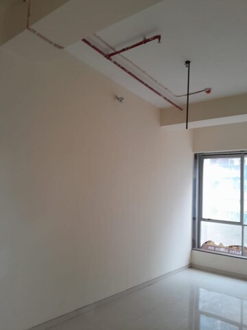 Room in  Office Space at Borivali East – for Rent