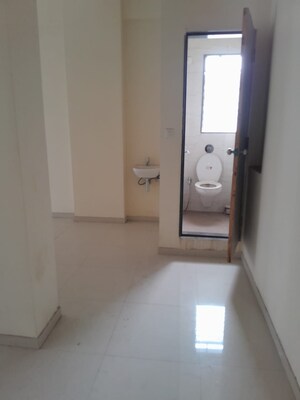 Room in  Office Space at Borivali East – for Rent