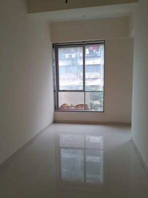 Room in  Office Space at Borivali East – for Rent