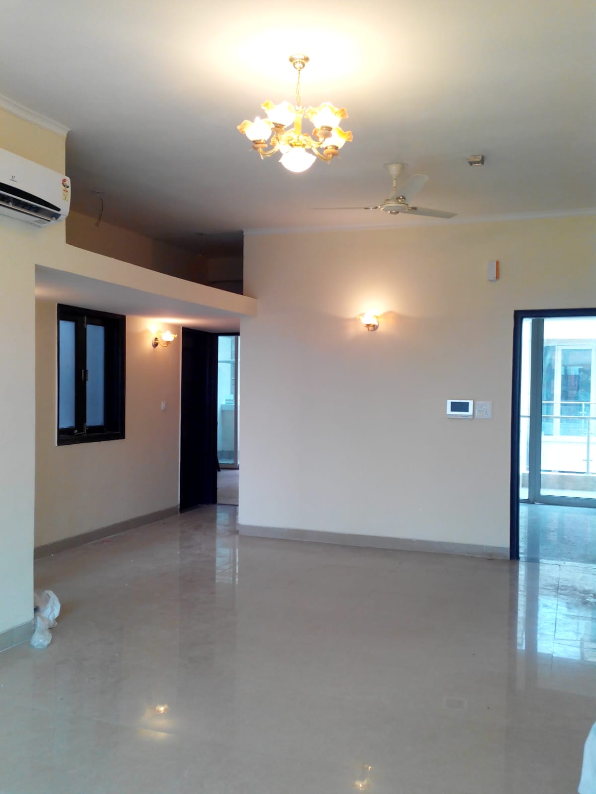 3 BHK + Pooja Room Apartment For Rent in Ansal Esencia - Amara Villas