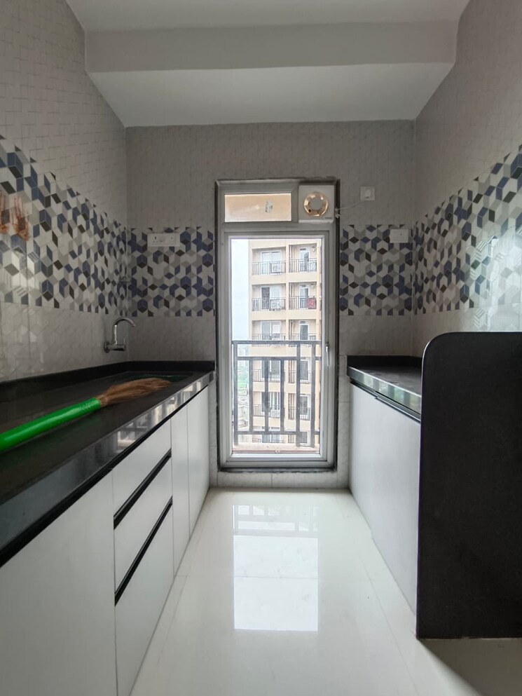 Kitchen, raunak-bliss 1 Bedroom 425 Sq.Ft. Apartment In Ghodbunder Road Thane 9314152