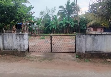 Balcony in  Plot at Kuttoor – for Sale