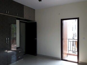 Room in 3 BHK Apartment at CMRS Lotus, Whitefield – for Rent