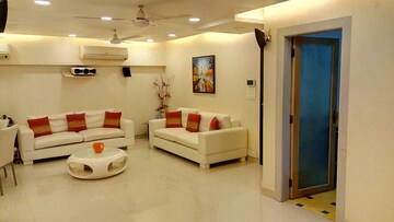 Bathroom in 3 BHK Apartment at Hiranandani Garden Eden III, Powai – for Sale