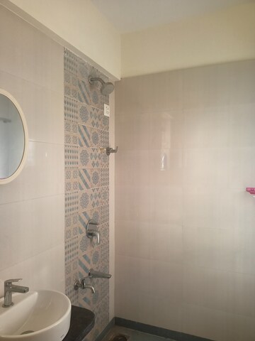 Bathroom in 2.5 BHK Apartment at Rosa Oasis, Thane West – for Rent
