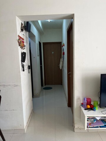 Furnished Amenities in 2 BHK Apartment at Godrej Prime, Chembur – for Rent