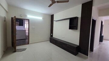 Room in 3 BHK Apartment at Kaggadasapura – for Rent