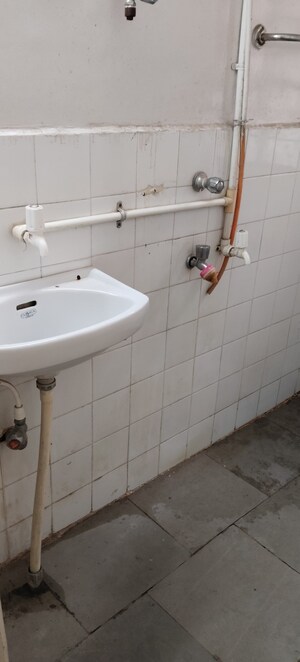 Bathroom in 2 BHK Apartment at Erandavane CHS, Erandwane – for Rent