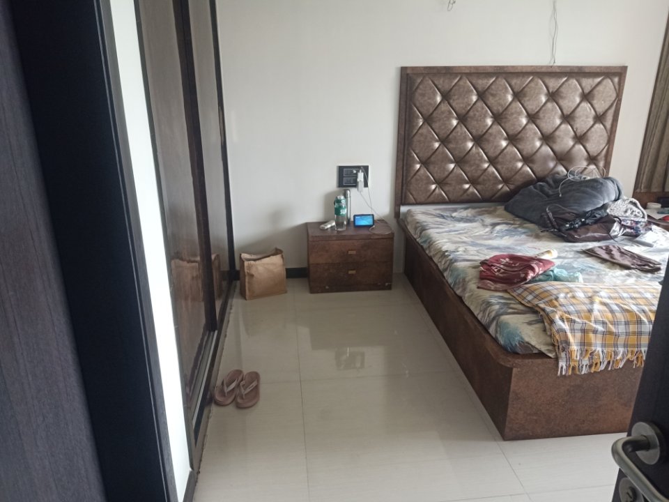 2 BHK + Pooja Room Apartment For Sale in Platinum Heritage Thane West