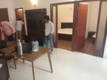 Living Room in 2 BHK Builder Floor at Dlf Phase ii – for Rent
