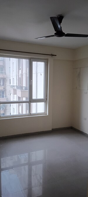 3 BHK Apartment For Rent in Umang Monsoon Breeze Phase I, Sector 78